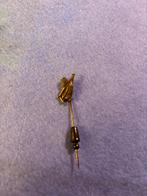 Antiek Olivier B. Bommel Speldje, Sieraden, Tassen en Uiterlijk, Broches, Brons, Gebruikt, Minder dan 4 cm, Ophalen of Verzenden
