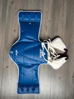 Adidas Taekwondo Borstbeschermer - Maat 3 - Goede Staat, Sport en Fitness, Gebruikt, Taekwondo, Vechtsportbescherming, Maat M