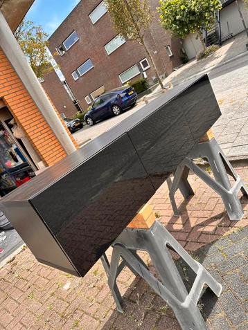 IKEA Besta kast met glasplaat zwart hoogglans beschikbaar voor biedingen