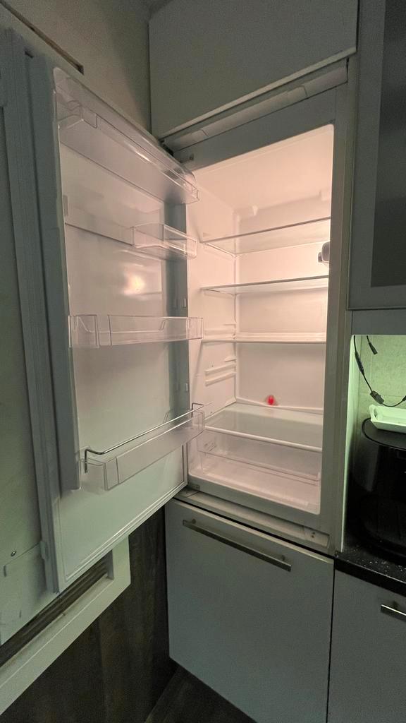 IKEA Koelkast inbouw, Witgoed en Apparatuur, Koelkasten en IJskasten, Gebruikt, Zonder vriesvak, 200 liter of meer, 120 tot 140 cm