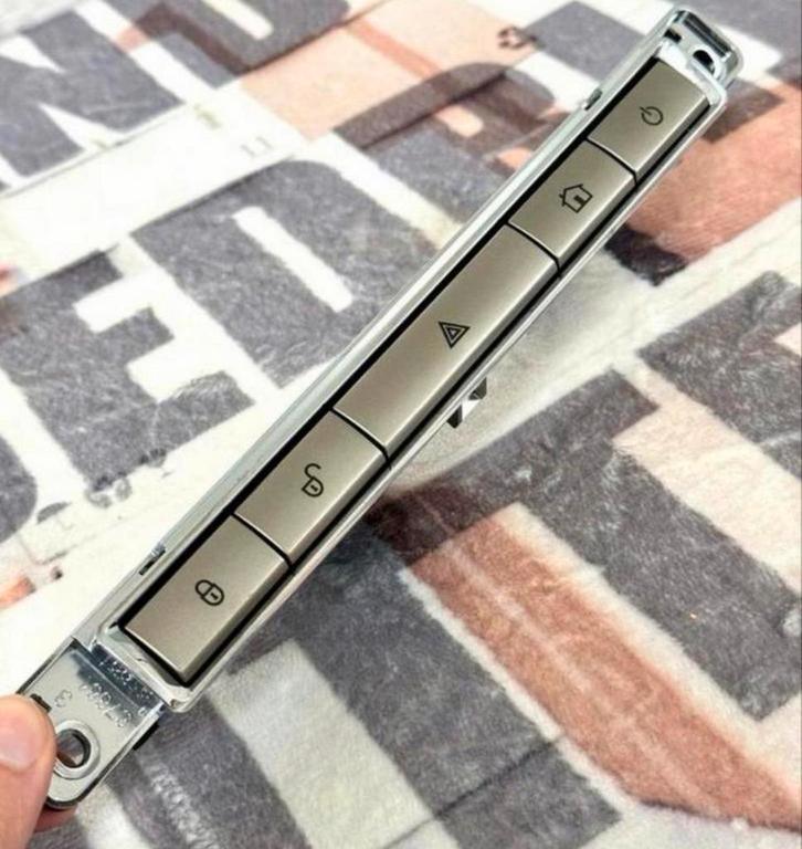 JAGUAR XF X250 8X2311B650AB Vergrendeling alarm knoppen oem, Auto diversen, Overige Auto diversen, Ophalen of Verzenden