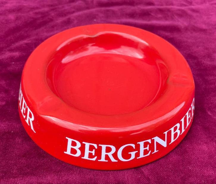 oude emaille asbak van Bergenbier., Verzamelen, Biermerken, Zo goed als nieuw, Overige merken, Ophalen of Verzenden