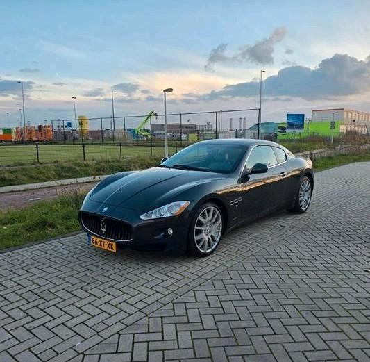 Maserati Granturismo 4.2 V8 405pk ZF -automaat youngtimer, Auto's, Maserati, Particulier, Granturismo, Benzine, G, Coupé, Automaat