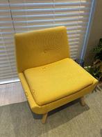 Gele stoel, Huis en Inrichting, Ophalen, Hout, Gebruikt, Minder dan 75 cm