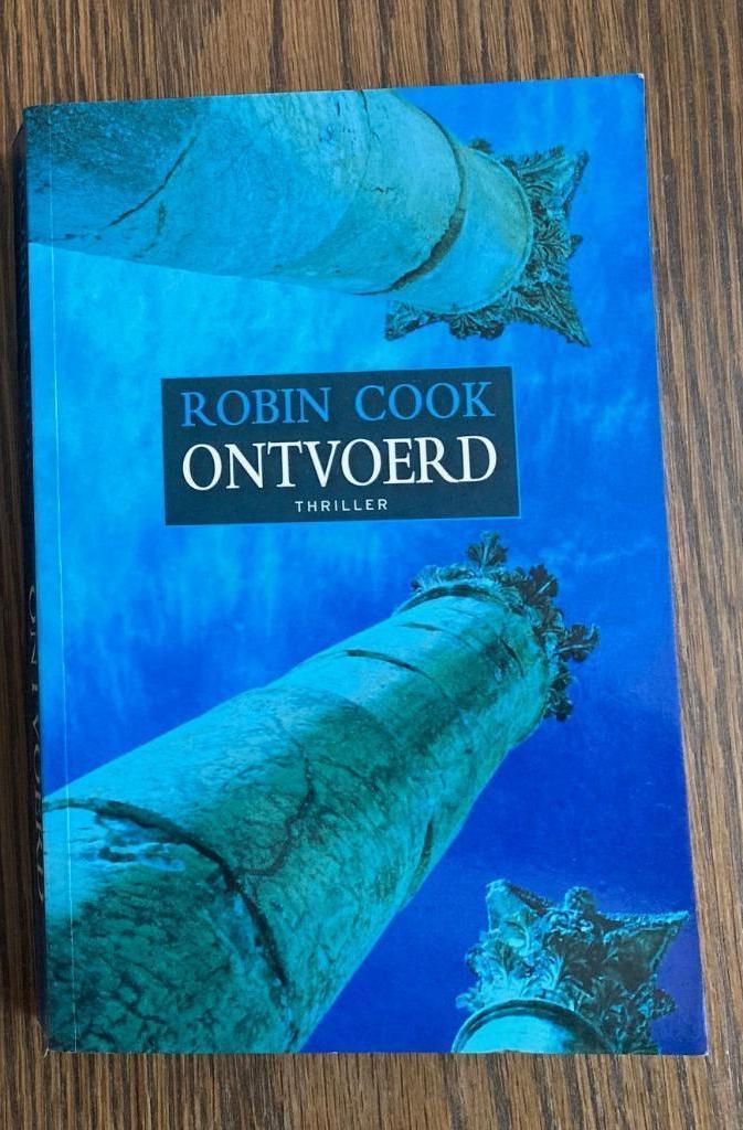 5 thrillers van verschillende schrijvers, Boeken, Thrillers, Ophalen of Verzenden