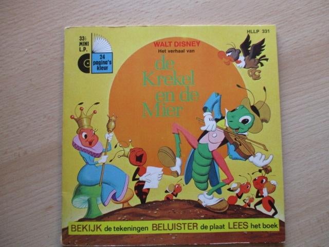 Disney boek met mini lp De Krekel en de Mier 1967, Ophalen of Verzenden, Overige figuren, Gebruikt, Beeldje of Figuurtje