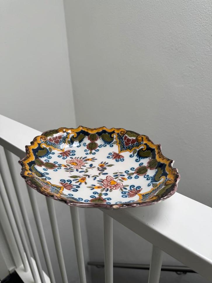 Makkum serveerschaal oud hollands handbeschilderd, Huis en Inrichting, Woonaccessoires | Schalen en Manden, Zo goed als nieuw