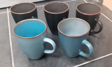 5 Grote Bekers beschikbaar voor biedingen