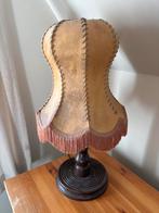 Vintage Lamp - 66cm Hoog, Huis en Inrichting, Ophalen of Verzenden, Gebruikt, Hout, Minder dan 100 cm