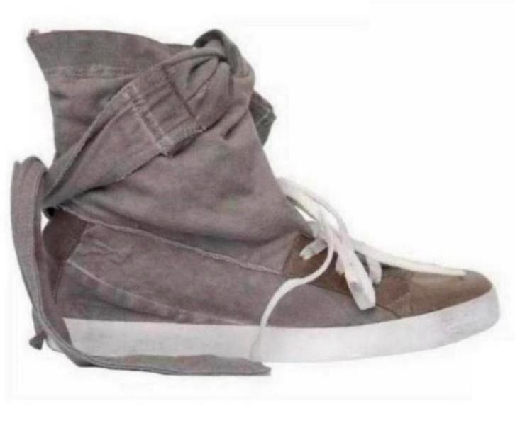 Cinzia Araia Italy - Wrap Around Rabbit Ear dames sneaker 39, Kleding | Dames, Schoenen, Gedragen, Sneakers of Gympen, Bruin, Ophalen of Verzenden
