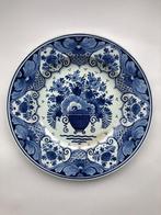 Delfts Blauw wandbord met bloemenmotief, Ophalen
