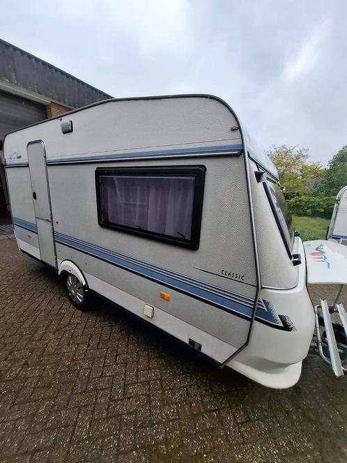 Hobby classic 420 bouwjaar 1994, Caravans en Kamperen, Caravans, Particulier, tot en met 4, 1000 - 1250 kg, Rondzit, Hobby, Lengtebed