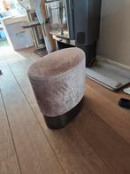 Leuke stoffen poef / voetenbank, Ophalen, Minder dan 50 cm, Gebruikt, Minder dan 50 cm