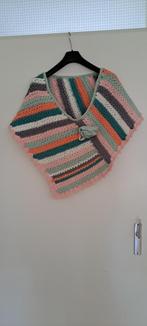 schouderponcho gehaakt, Ophalen of Verzenden, Nieuw, Haken, Wol of Garen
