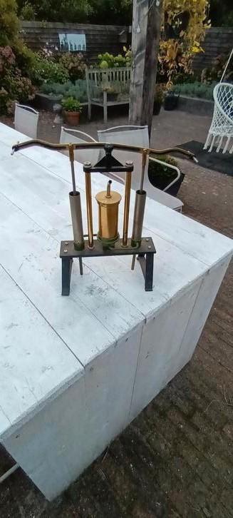 Vacuümpomp heteluchtmotor stoommachine waterpompje, Antiek en Kunst, Antiek | Gereedschap en Instrumenten, Ophalen of Verzenden