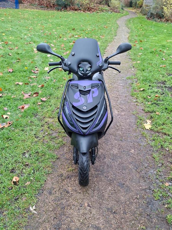 Piazzio Zip 4t - Bouwjaar 2011 - Goed onderhouden, Fietsen en Brommers, Brommeronderdelen | Scooters, Gebruikt, Piaggio, Overige typen