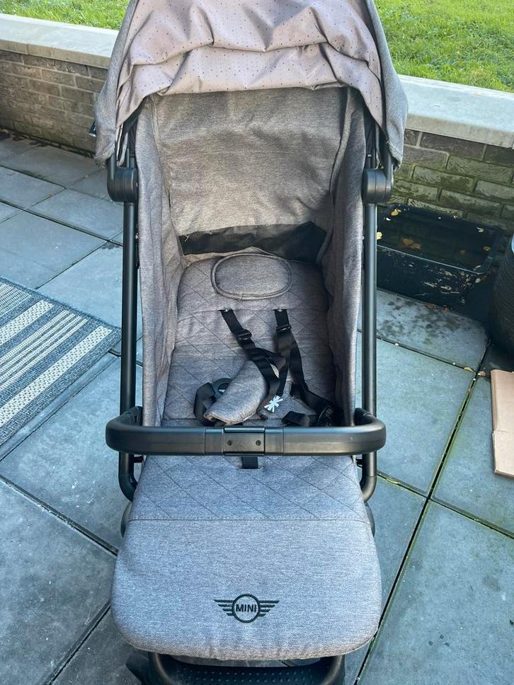 Easywalker Mini – Compact & Licht, Kinderen en Baby's, Buggy's, Zo goed als nieuw, Ophalen