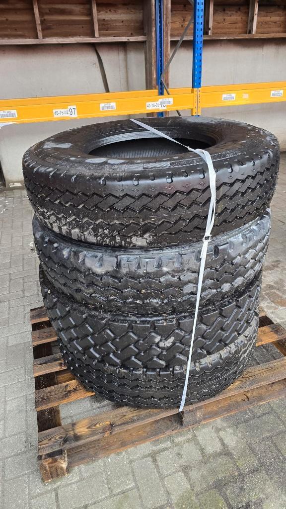 Banden & velgen – diverse maten vrachtwagen/aanhanger/auto), Auto-onderdelen, Banden en Velgen, Band(en), Zomerbanden, Overige maten