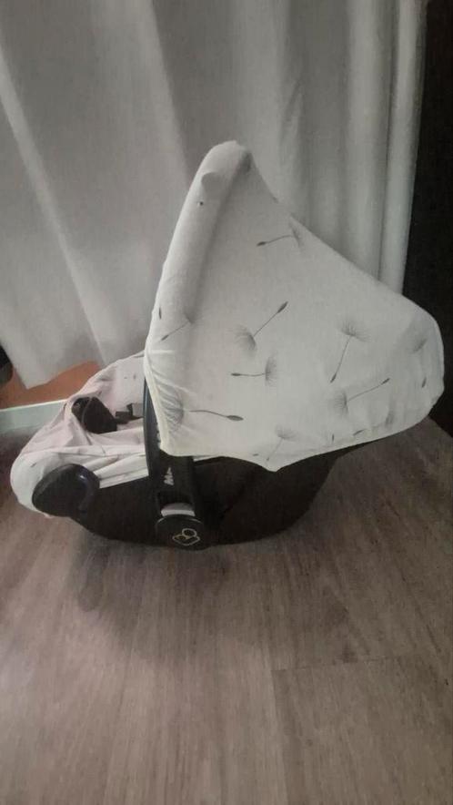 2x maxi cosi pebble met familyfix en veel toebehoren, Kinderen en Baby's, Autostoeltjes, Gebruikt, Maxi-Cosi, 0 t/m 13 kg, Isofix