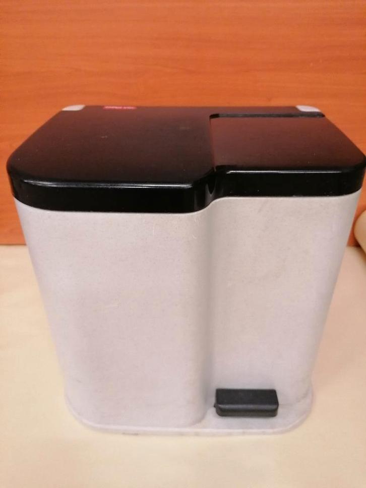 duo pedaalemmer Curver, Huis en Inrichting, Woonaccessoires | Prullenbakken, Gebruikt, Kunststof, 50 tot 75 cm, 40 liter of meer