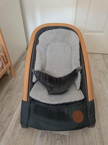 Maxi Cosi wipstoel (houtkleur, grijs) beschikbaar voor biedingen