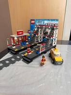 Lego city station 7937, Kinderen en Baby's, Speelgoed | Duplo en Lego, Ophalen of Verzenden, Zo goed als nieuw