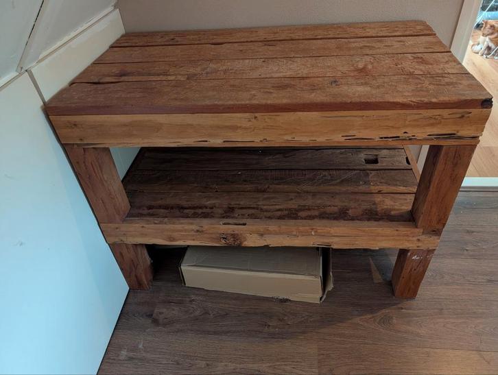 Robuust meubel tafel/kast, Antiek en Kunst, Antiek | Meubels | Kasten, Ophalen