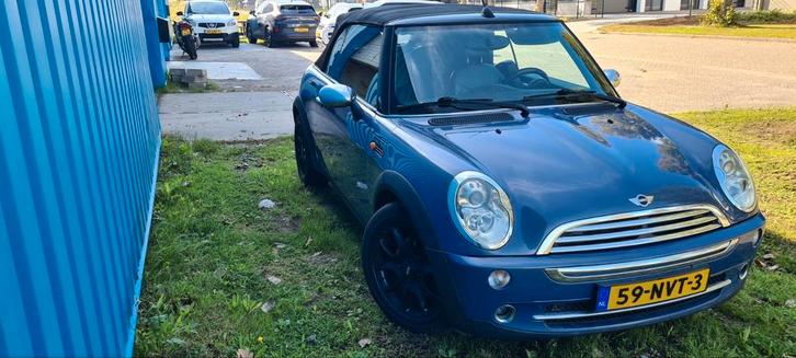 Mini 1.6 16V Cooper Cabrio 2004 Blauw, Auto's, Mini, Particulier, Benzine, E, Cabriolet, Handgeschakeld, Geïmporteerd, Blauw, Voorwielaandrijving