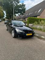 BMW 5-Serie 4.0 I 540 2005 Zwart, Auto's, BMW, Automaat, Achterwielaandrijving, Overige kleuren, Leder en Stof