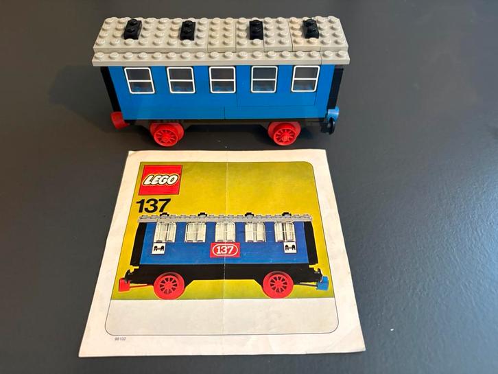Lego trein wagon 137, Kinderen en Baby's, Speelgoed | Duplo en Lego, Zo goed als nieuw, Ophalen of Verzenden