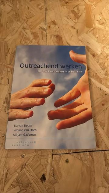 Y. van Etten - Outreachend werken beschikbaar voor biedingen