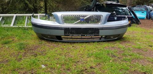 VOLVO V70 VOORBUMPER BJ 2001 TOT 2004, Auto-onderdelen, Carrosserie en Plaatwerk, Bumper, Voor, Gebruikt, Ophalen of Verzenden