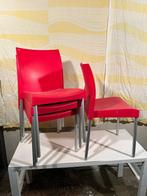 plastic stoelen rood, Huis en Inrichting, Stoelen, Metaal, Vier, Ophalen of Verzenden, Zo goed als nieuw