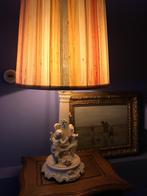 Grote porseleinen lamp met engelen, Antiek en Kunst, Ophalen