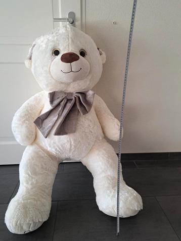 Nieuwe Grote Knuffelberen met kaartjes er nog aan!! beschikbaar voor biedingen