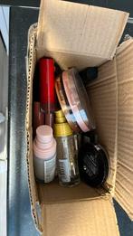 Box vol makeup, Ophalen, Zo goed als nieuw, Gehele gezicht