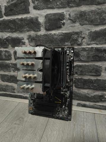 Upgradeset:  i7-6700, Gigabyte H170, CPU koeler beschikbaar voor biedingen