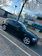 Bmw 1 serie 120i LCI 170pk/Pano/18 inch/Lm M-velgen/trekhaak, Auto's, BMW, Te koop, Geïmporteerd, 5 stoelen, Benzine