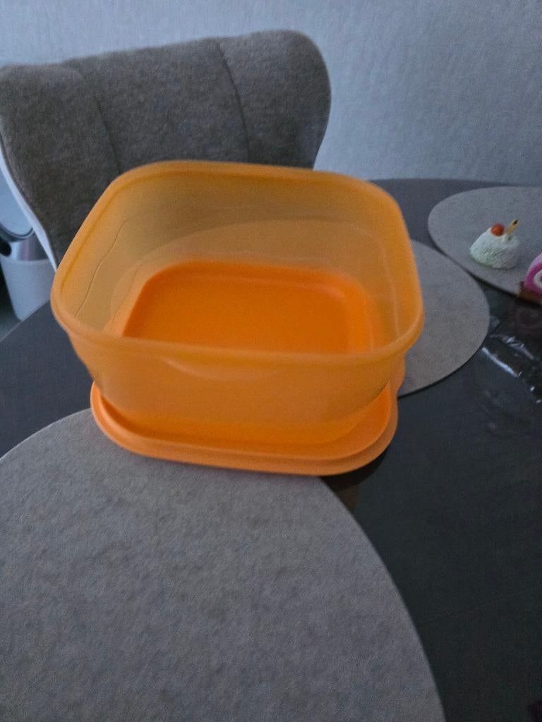 Tupperware taartdoos, kleur oranje, Huis en Inrichting, Keuken | Tupperware, Verzenden, Nieuw, Oranje, Overige typen