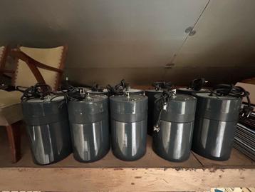 10 industriële hanglampen beschikbaar voor biedingen