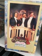 Strauss dynastie  , box vier vhs videobanden, Alle leeftijden, Drama, Ophalen of Verzenden, Zo goed als nieuw