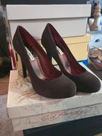 Ed Hardy pumps maat 41, Kleding | Dames, Ophalen of Verzenden, Zo goed als nieuw, Bruin