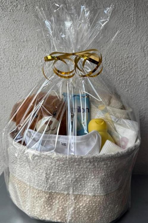 Kraamcadeau neutraal, Kinderen en Baby's, Kraamcadeaus en Geboorteborden, Zo goed als nieuw, Kraamcadeau, Ophalen
