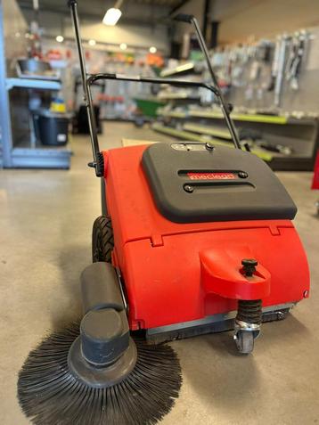 Veegmachine voor mooie prijs! beschikbaar voor biedingen
