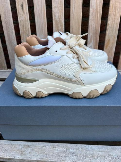 Hogan Hyperactive  maat 36 *NIEUW*, Kleding | Dames, Schoenen, Nieuw, Sneakers of Gympen, Beige, Ophalen of Verzenden