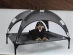 Dog bed with sun shade, Ophalen, Zo goed als nieuw