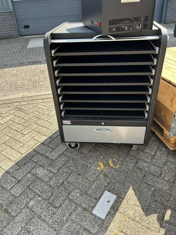 Parat paraproject p16 notebookwagen beschikbaar voor biedingen