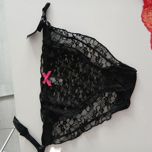 Set kanten broekjes xl ook los te koop, Kleding | Dames, Ondergoed en Lingerie, Slip, Ophalen of Verzenden