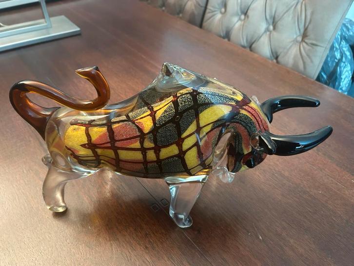 Mondgeblazen Glazen Stier Sculptuur, Antiek en Kunst, Antiek | Glas en Kristal, Ophalen of Verzenden