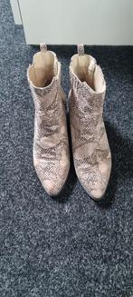 Enkellaarsjes met print, Kleding | Dames, Schoenen, Ophalen of Verzenden, Gedragen, Zwart
